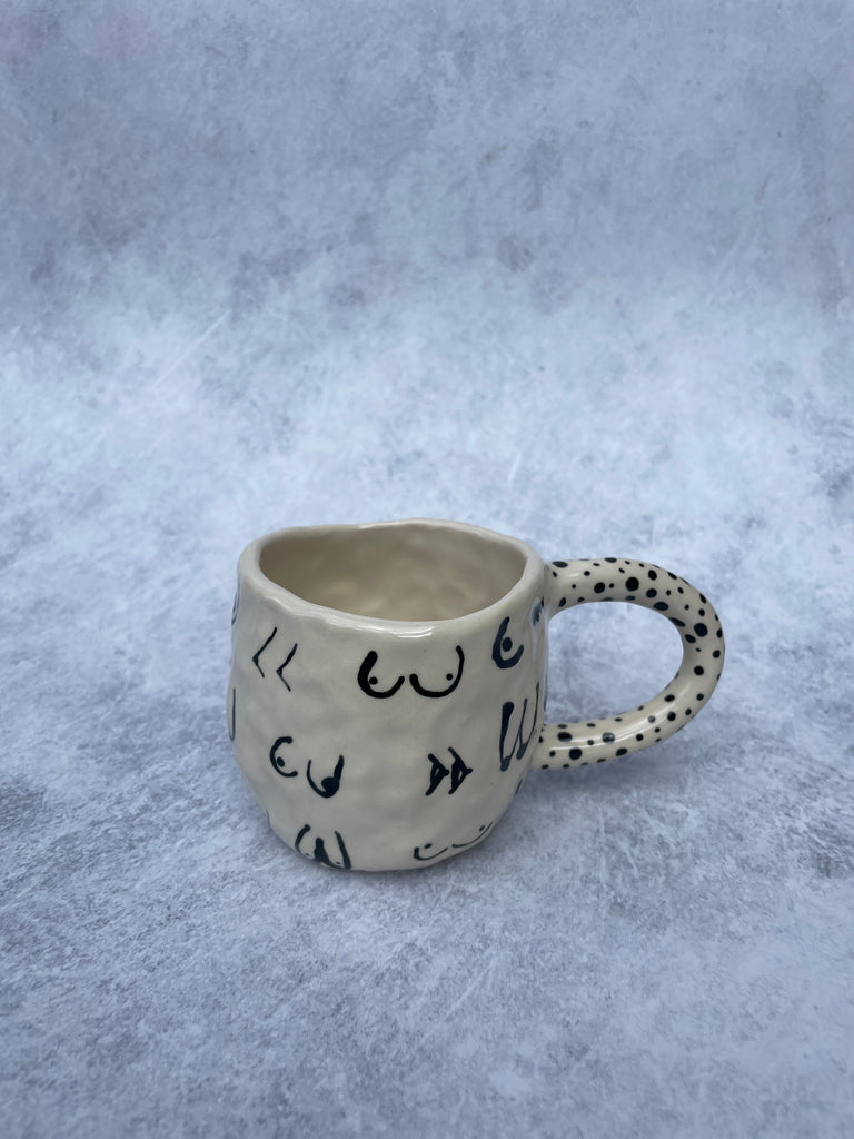 mugs