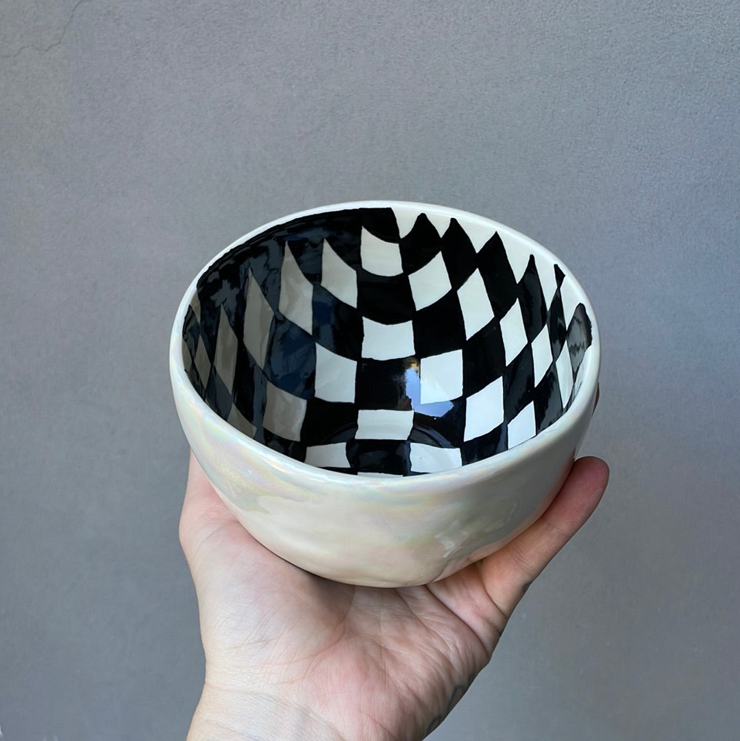 Pearl Checker Bowl